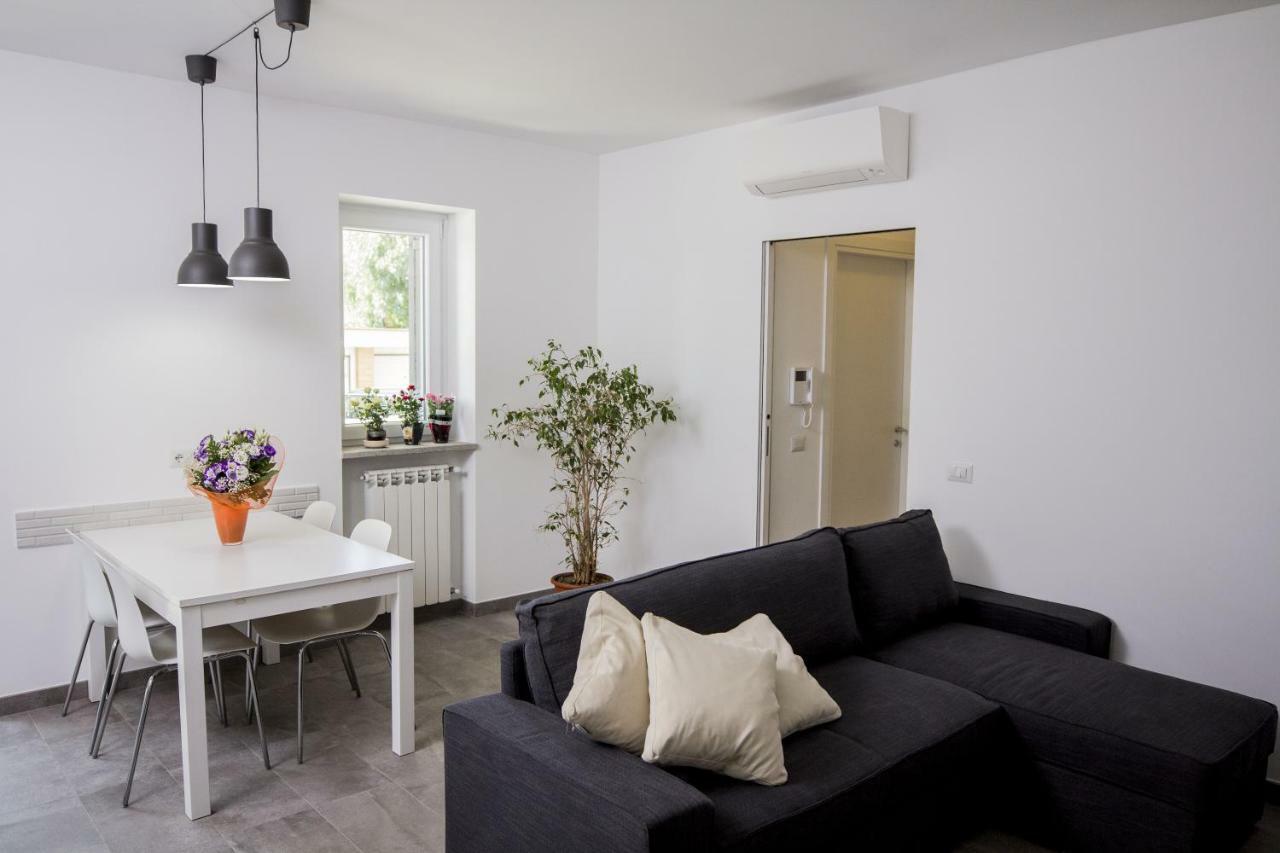 Rosa'S House Rome Airport Apartment Fiumicino Luaran gambar