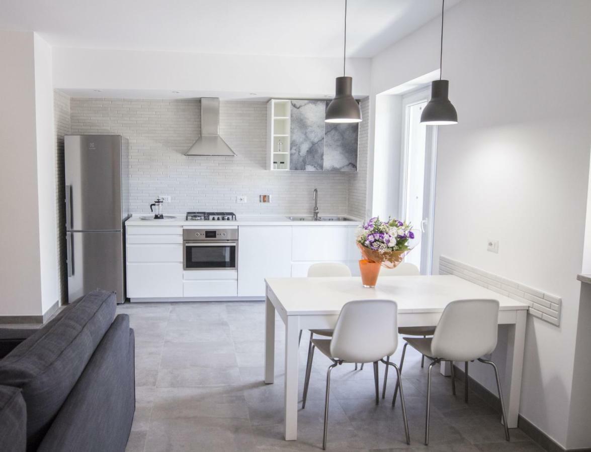 Rosa'S House Rome Airport Apartment Fiumicino Luaran gambar