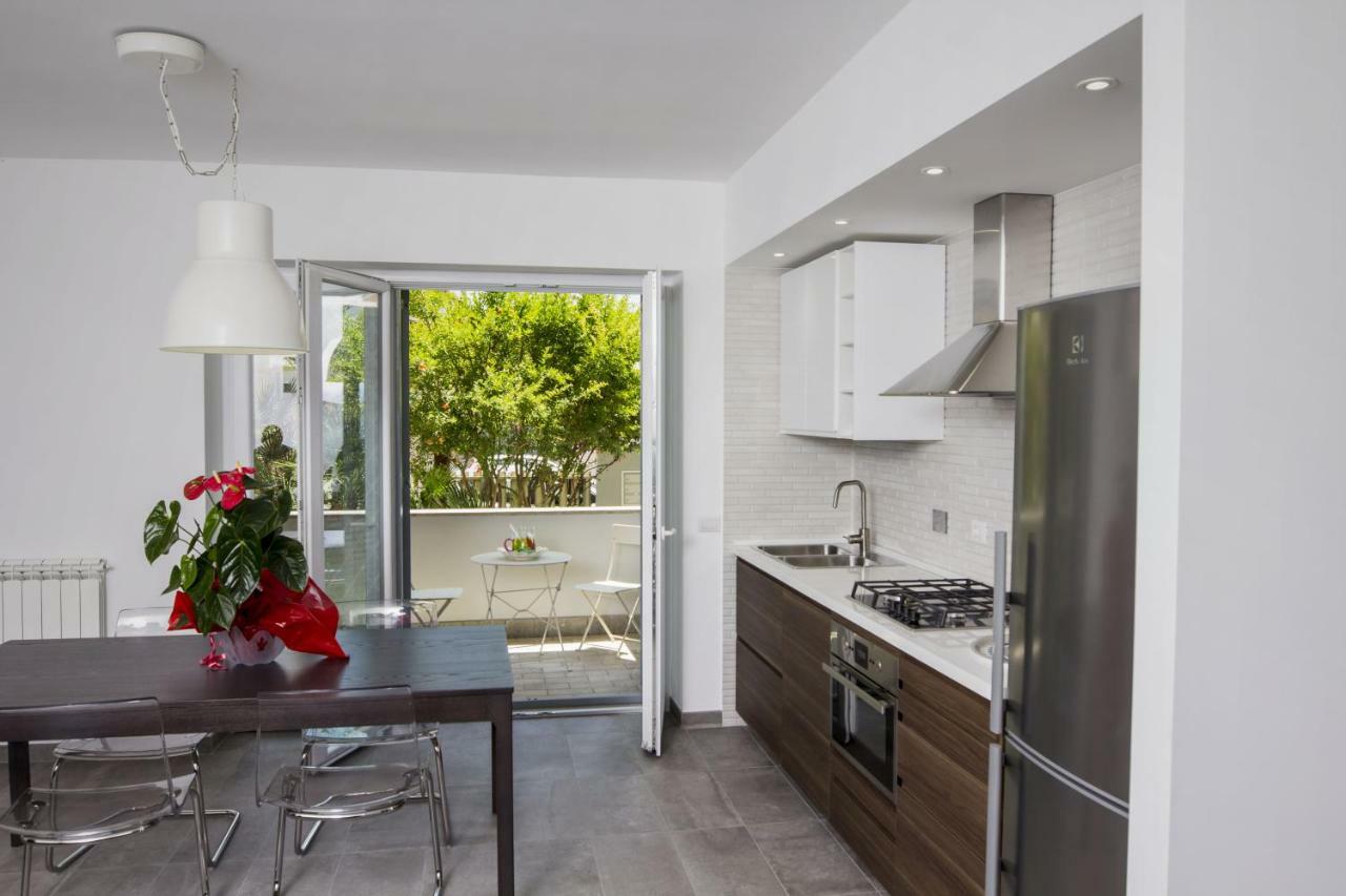 Rosa'S House Rome Airport Apartment Fiumicino Luaran gambar